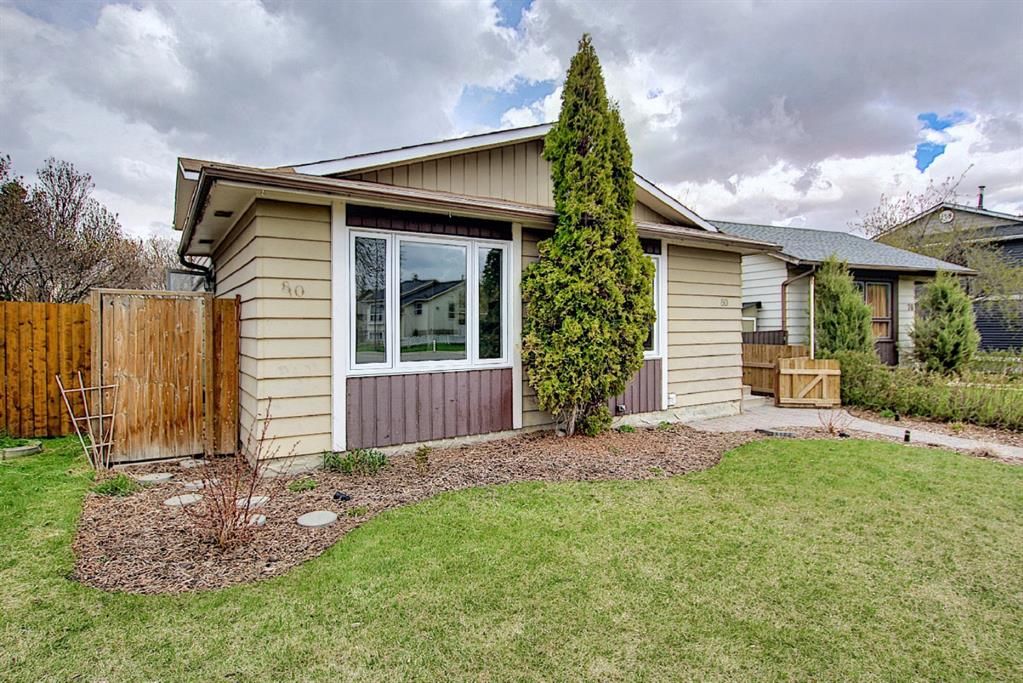 I have sold a property at 80 Erin Grove CLOSE SE in Calgary
